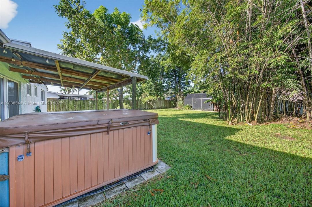 Active With Contract: $525,000 (3 beds, 2 baths, 1531 Square Feet)