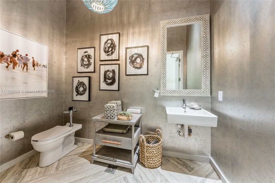 最近租的: $5,500 (2 贝兹, 3 浴室, 1223 平方英尺)