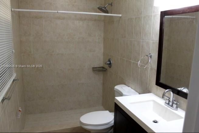 Recientemente alquilado: $1,575 (1 camas, 1 baños, 1488 Pies cuadrados)