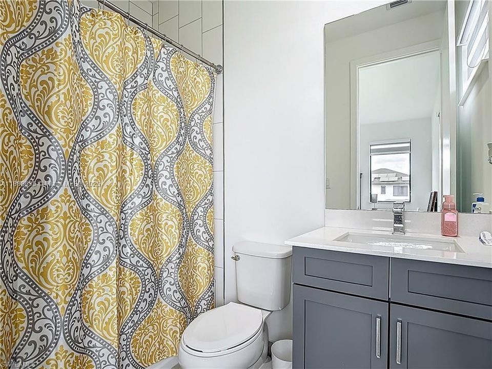 For Sale: $689,000 (4 beds, 4 baths, 3522 Square Feet)