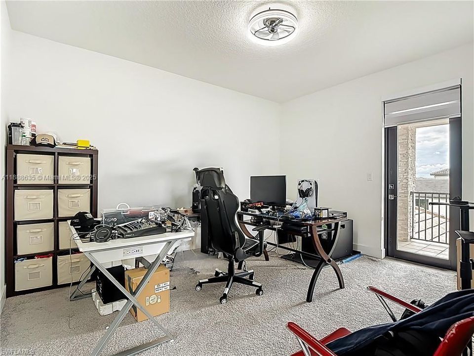 For Sale: $689,000 (4 beds, 4 baths, 3522 Square Feet)