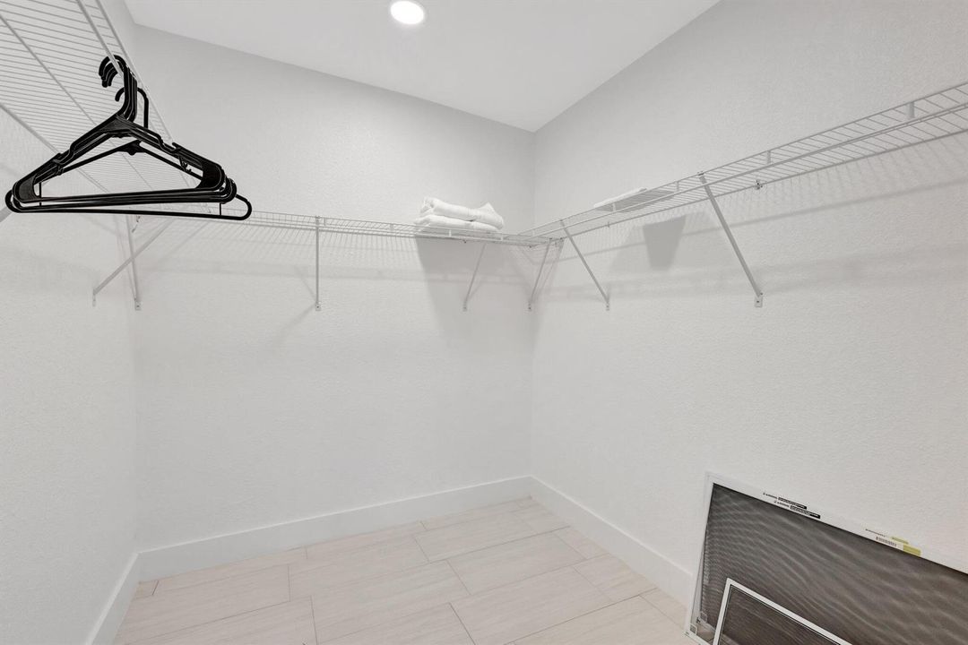 24-web-or-mls-5P1A5314