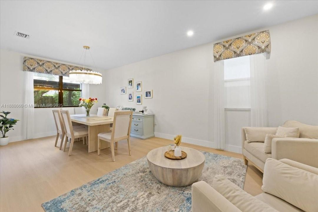 Active With Contract: $695,000 (5 beds, 3 baths, 2444 Square Feet)