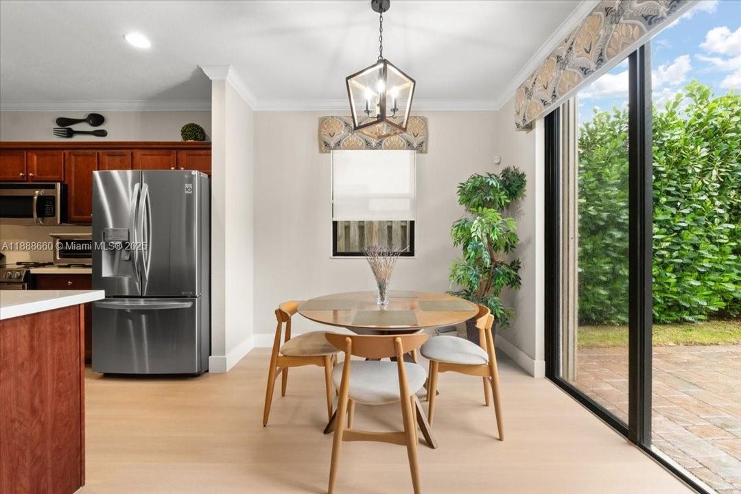 Active With Contract: $695,000 (5 beds, 3 baths, 2444 Square Feet)