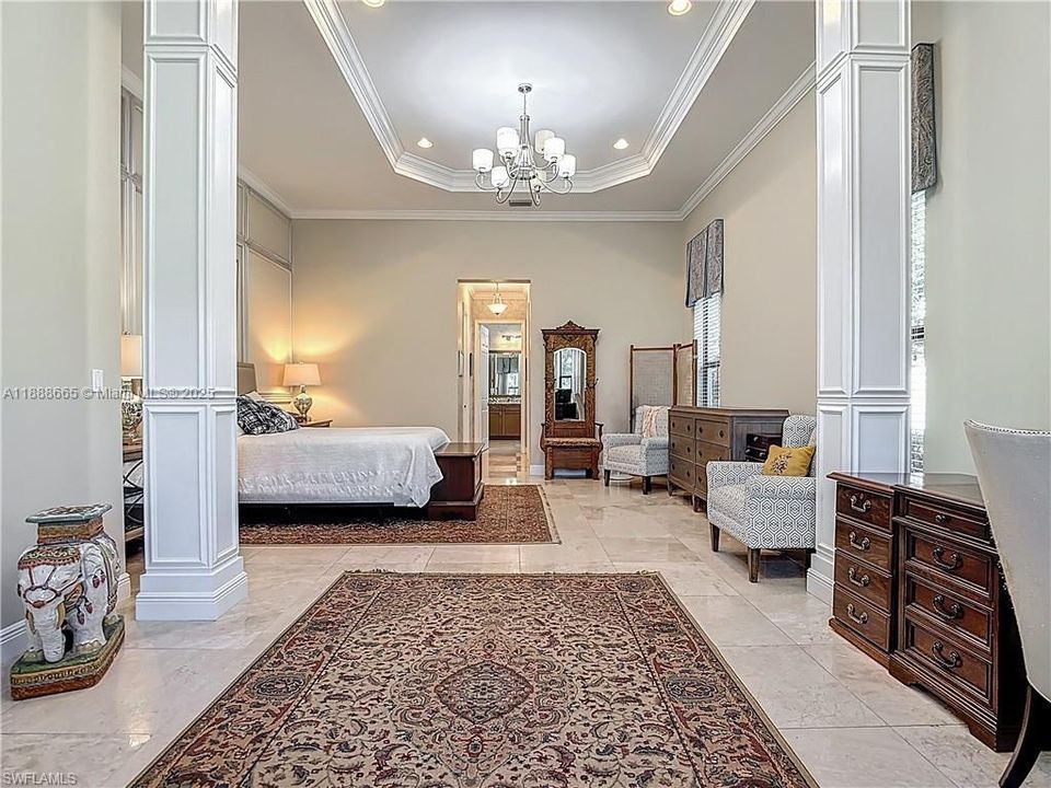 For Sale: $845,000 (5 beds, 5 baths, 3947 Square Feet)