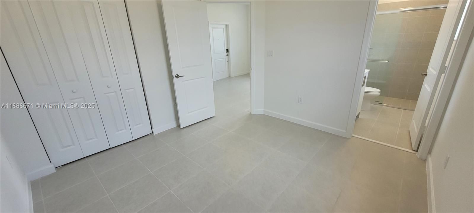 Active With Contract: $1,400 (1 beds, 1 baths, 2319 Square Feet)