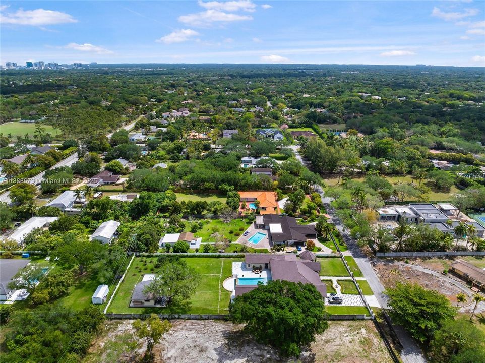 На продажу: $4,180,000 (7 спален, 6 ванн, 6045 Квадратных фут)