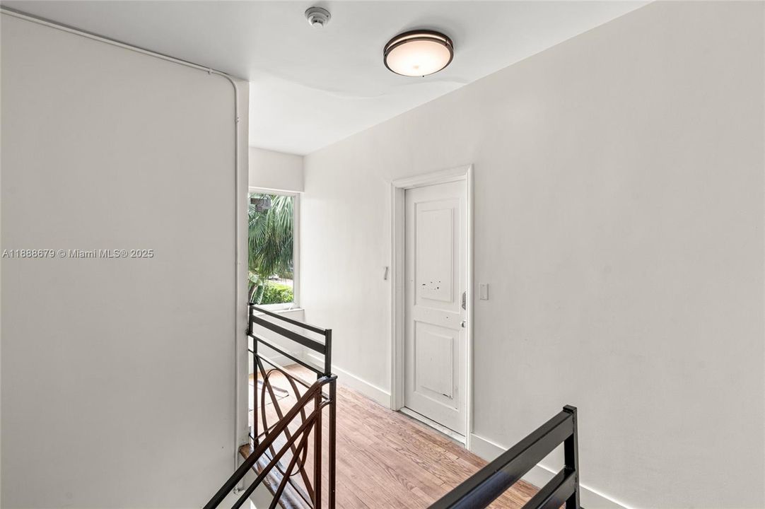 最近售出: $540,000 (2 贝兹, 2 浴室, 1053 平方英尺)