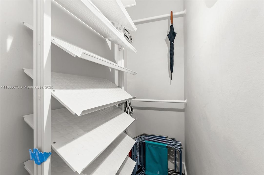 最近售出: $540,000 (2 贝兹, 2 浴室, 1053 平方英尺)