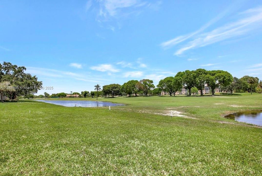 Recently Rented: $1,999 (2 beds, 2 baths, 1100 Square Feet)