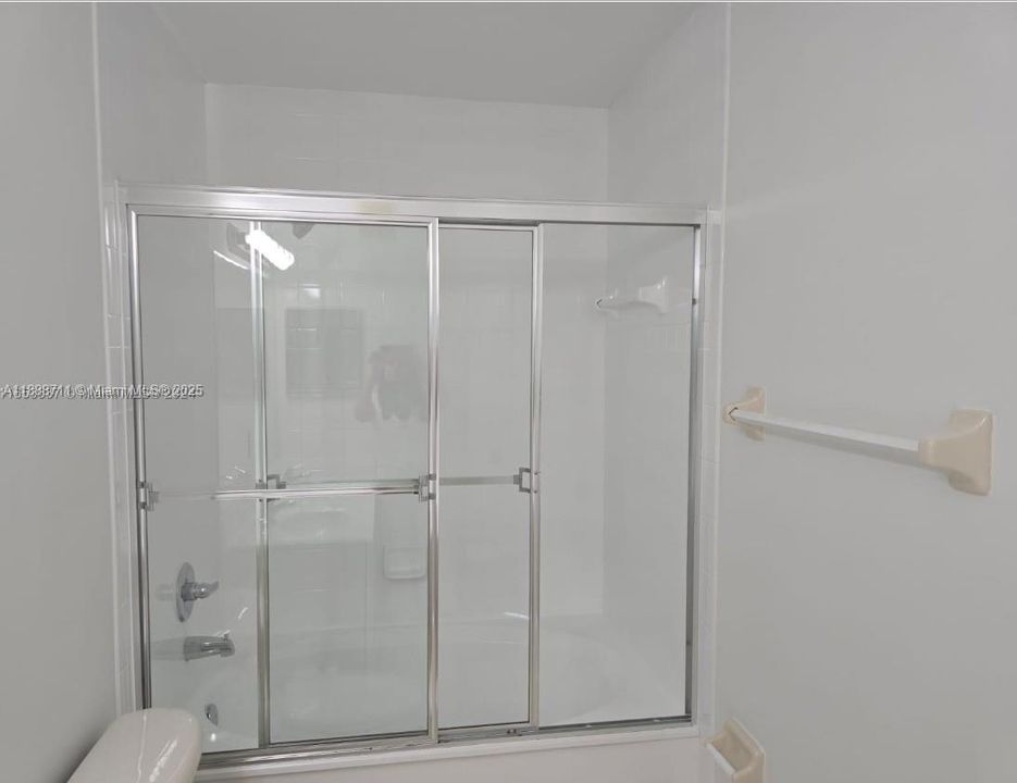 待售: $439,900 (3 贝兹, 3 浴室, 1270 平方英尺)