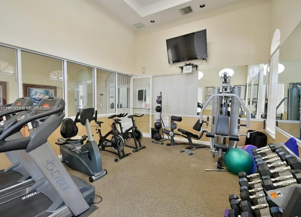 待售: $439,900 (3 贝兹, 3 浴室, 1270 平方英尺)