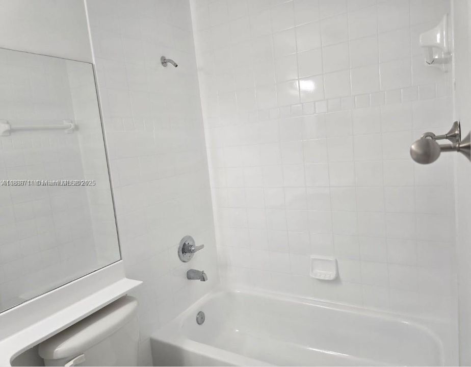 待售: $439,900 (3 贝兹, 3 浴室, 1270 平方英尺)