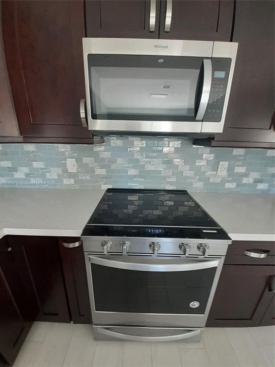 Microwave & Electric Range