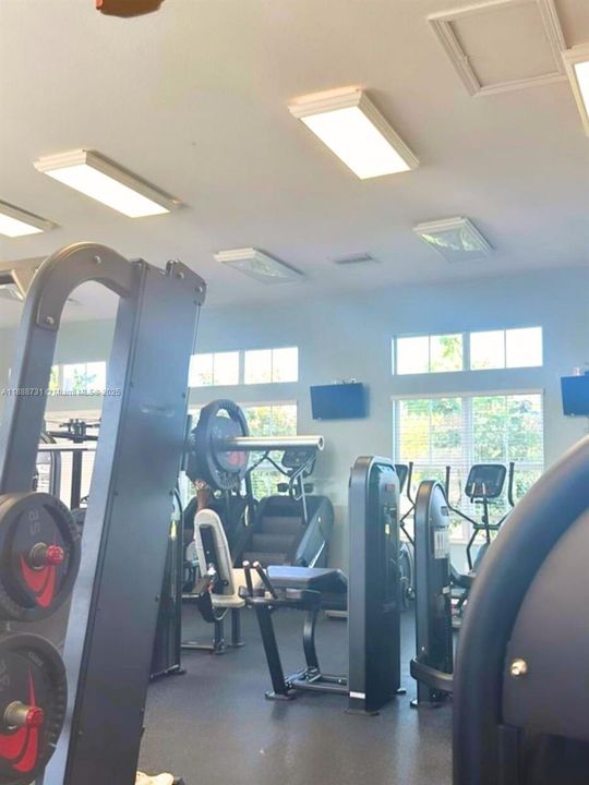 En Venta: $380,000 (3 camas, 2 baños, 1383 Pies cuadrados)