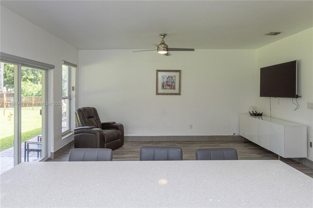 For Sale: $1,685,000 (5 beds, 3 baths, 3588 Square Feet)