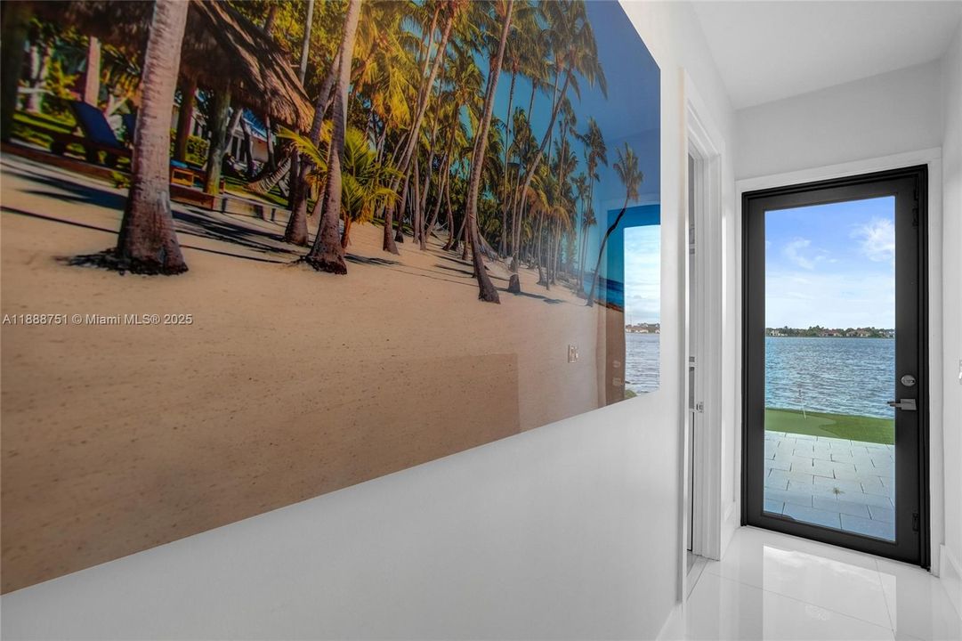 En Venta: $1,900,000 (5 camas, 3 baños, 3273 Pies cuadrados)