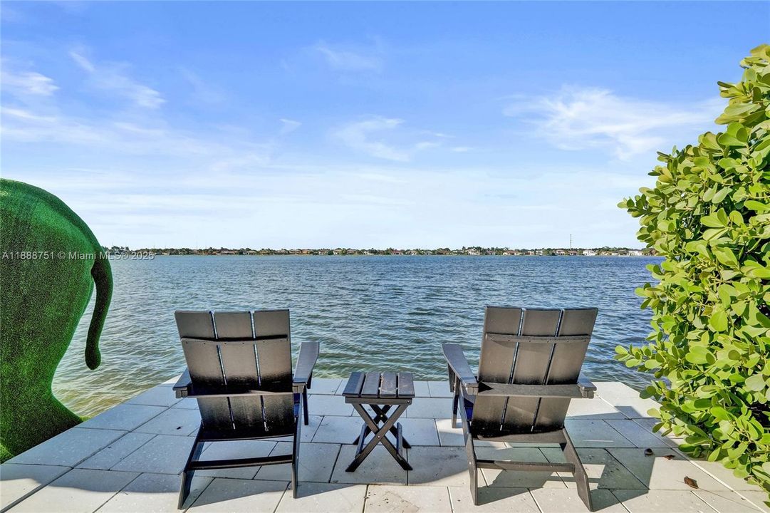 En Venta: $1,900,000 (5 camas, 3 baños, 3273 Pies cuadrados)