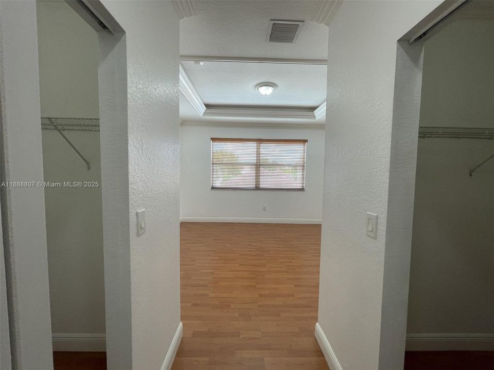 2 closets in main bedroom