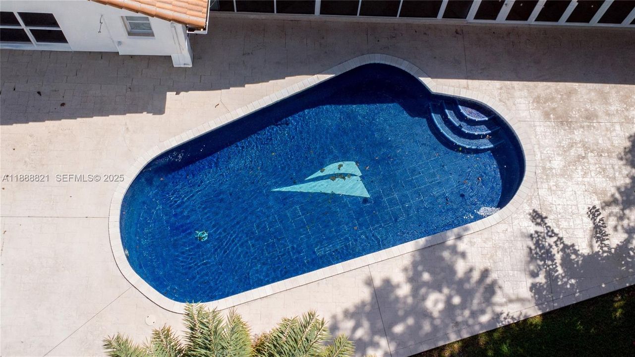 For Rent: $7,850 (4 beds, 2 baths, 2683 Square Feet)