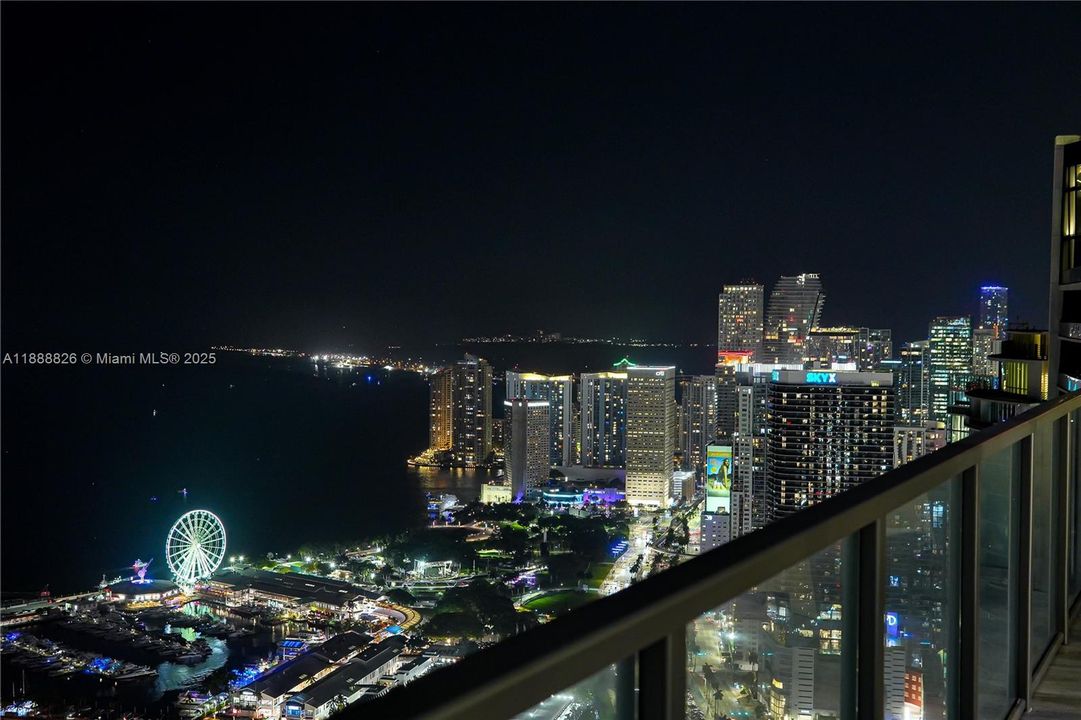 For Sale: $4,500,000 (3 beds, 2 baths, 2901 Square Feet)