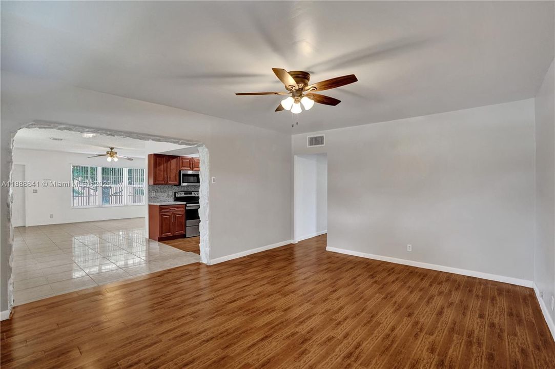 Recently Rented: $3,300 (4 beds, 2 baths, 1845 Square Feet)