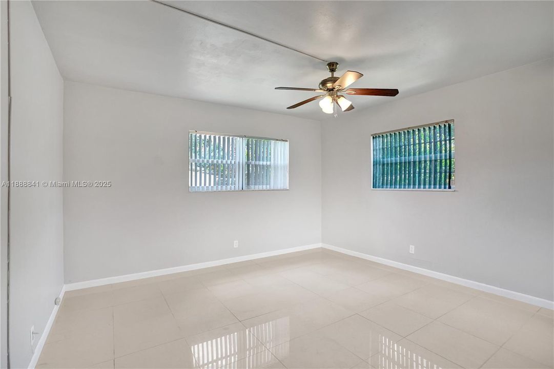 Recently Rented: $3,300 (4 beds, 2 baths, 1845 Square Feet)