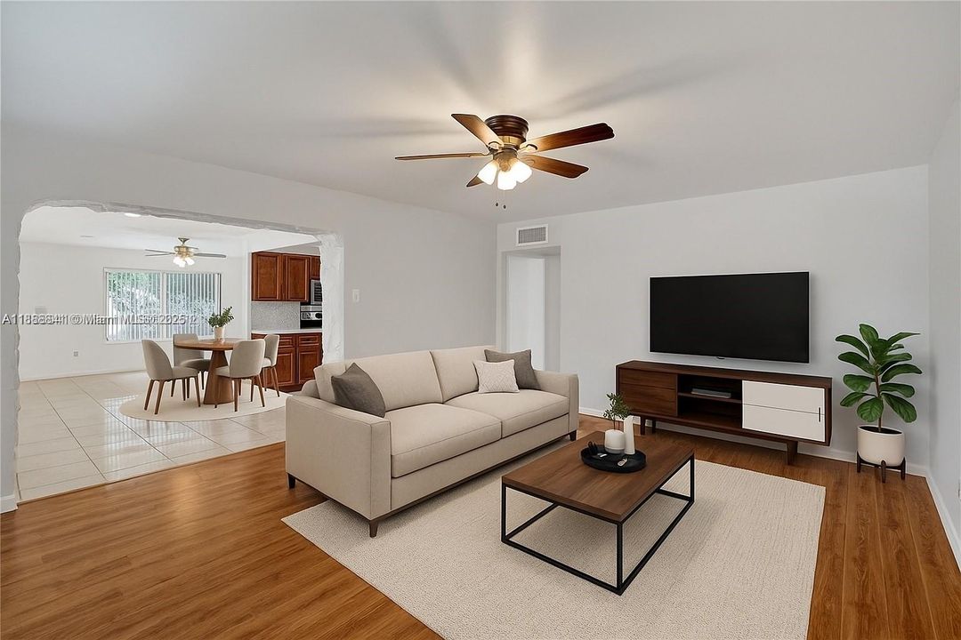 Recently Rented: $3,300 (4 beds, 2 baths, 1845 Square Feet)