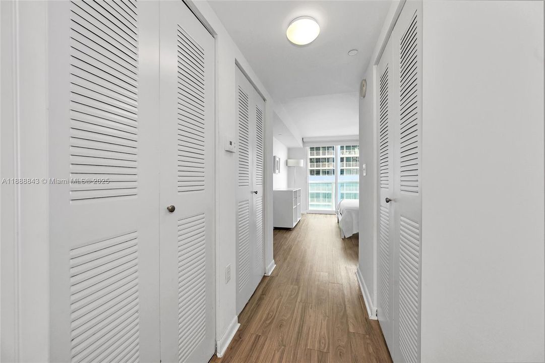 待售: $469,000 (1 贝兹, 1 浴室, 791 平方英尺)