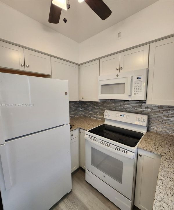 Activo con contrato: $1,450 (1 camas, 1 baños, 750 Pies cuadrados)