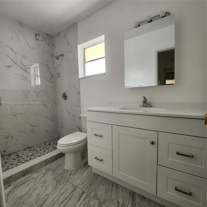 Activo con contrato: $1,450 (1 camas, 1 baños, 750 Pies cuadrados)