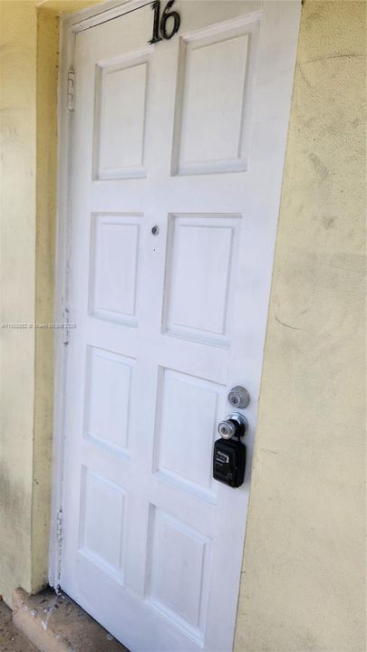 Activo con contrato: $1,450 (1 camas, 1 baños, 750 Pies cuadrados)