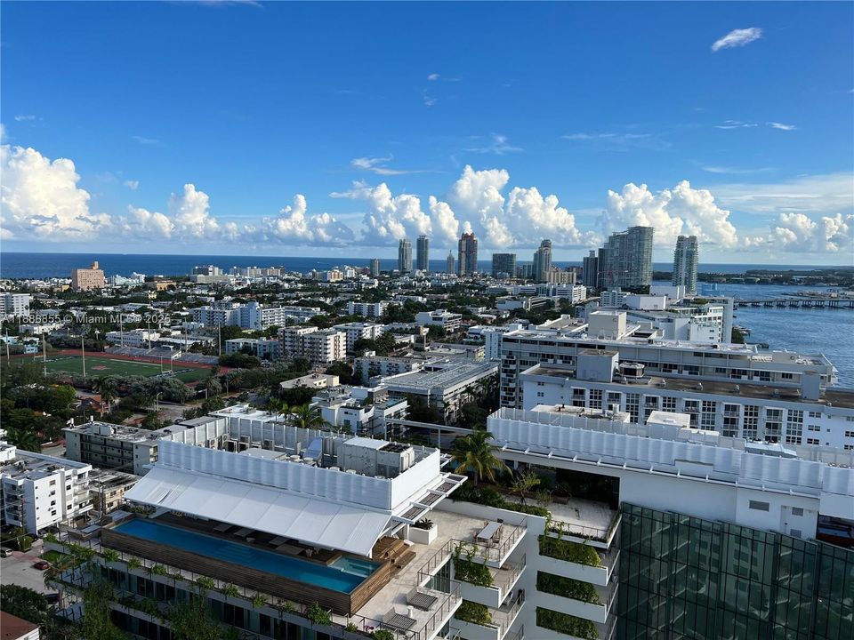 Недавно арендовано: $3,800 (1 спален, 1 ванн, 793 Квадратных фут)