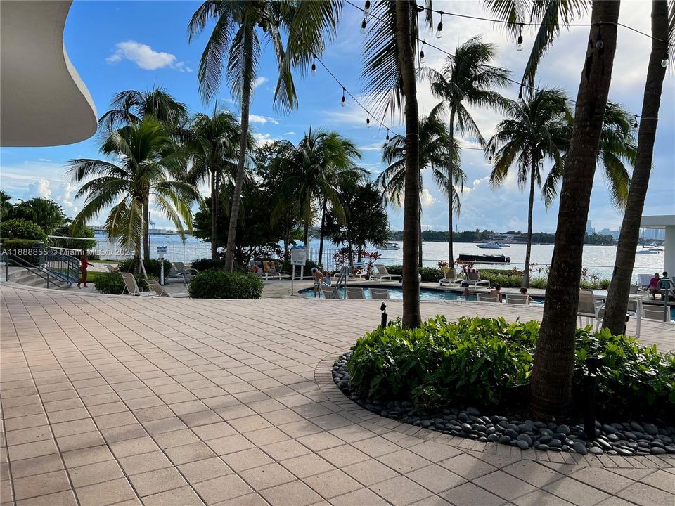 Недавно арендовано: $3,800 (1 спален, 1 ванн, 793 Квадратных фут)