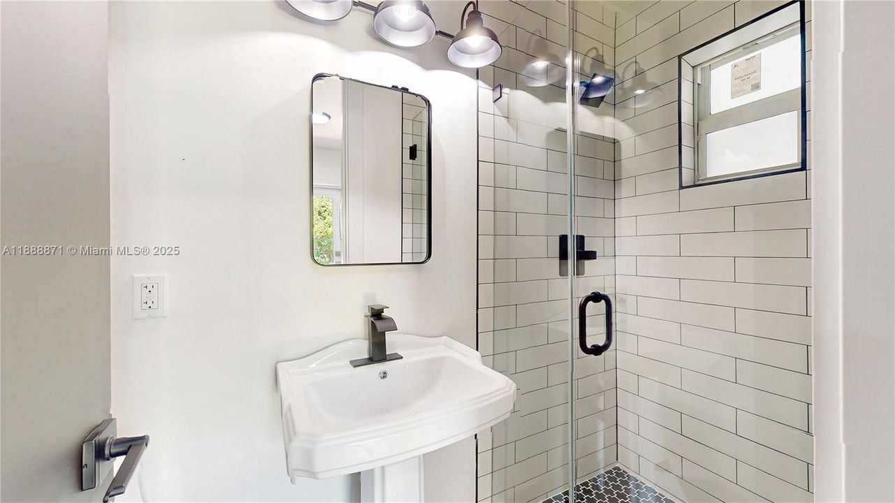 Active With Contract: $1,650,000 (4 beds, 3 baths, 3312 Square Feet)