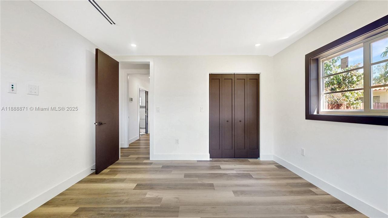 Active With Contract: $1,650,000 (4 beds, 3 baths, 3312 Square Feet)