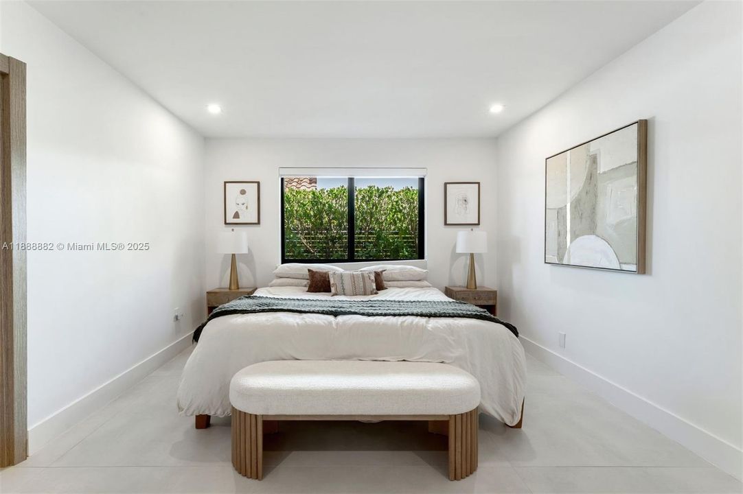 Active With Contract: $1,900,000 (4 beds, 3 baths, 3178 Square Feet)