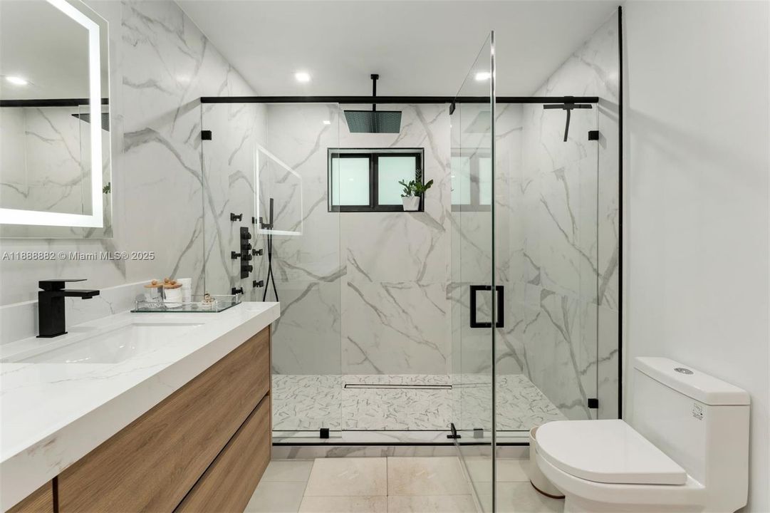 Active With Contract: $1,900,000 (4 beds, 3 baths, 3178 Square Feet)