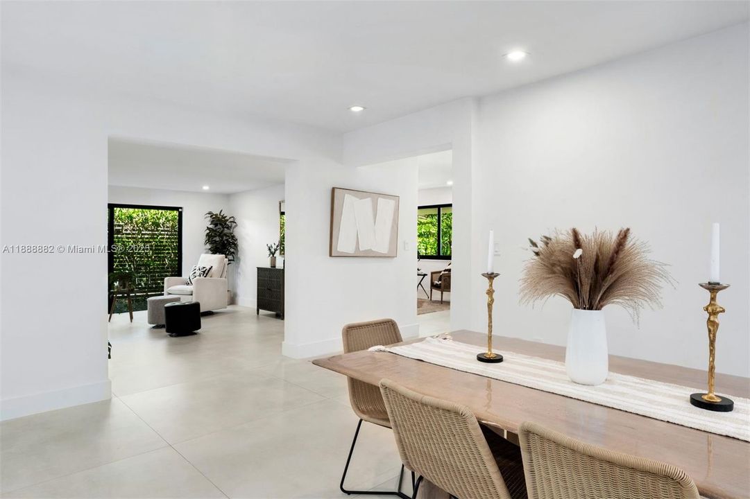 Active With Contract: $1,900,000 (4 beds, 3 baths, 3178 Square Feet)