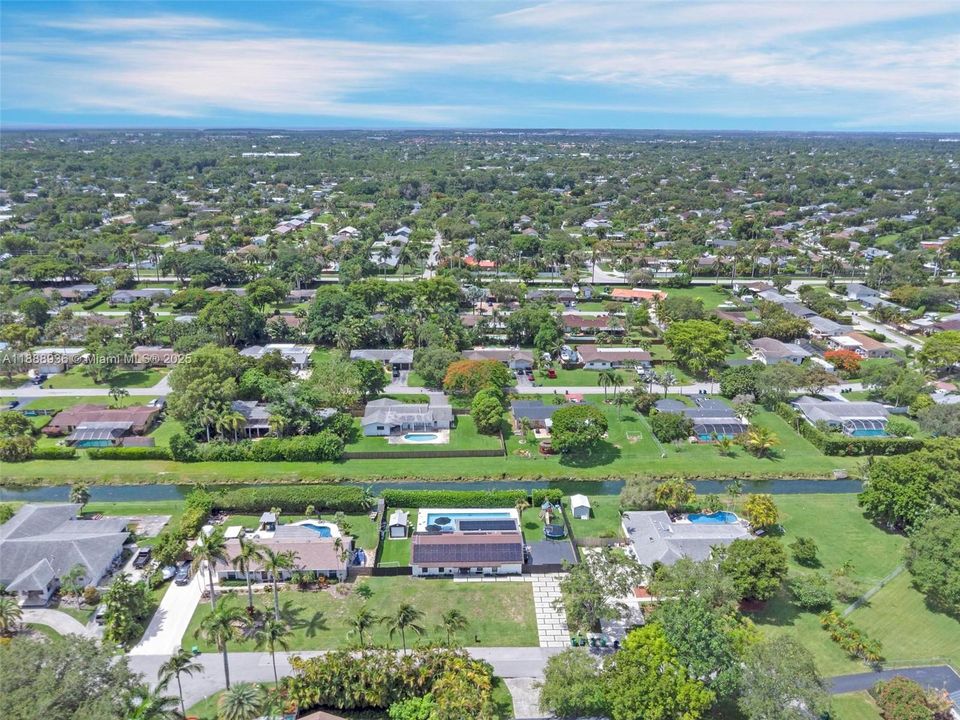 For Rent: $6,350 (3 beds, 2 baths, 1512 Square Feet)