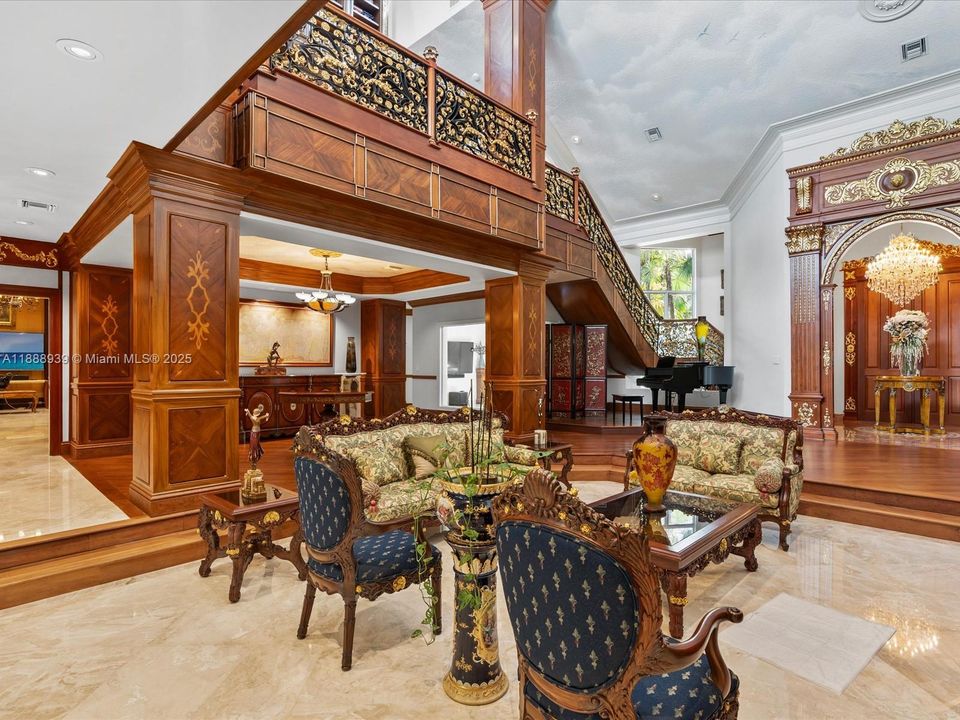 En Venta: $8,975,000 (7 camas, 8 baños, 11336 Pies cuadrados)