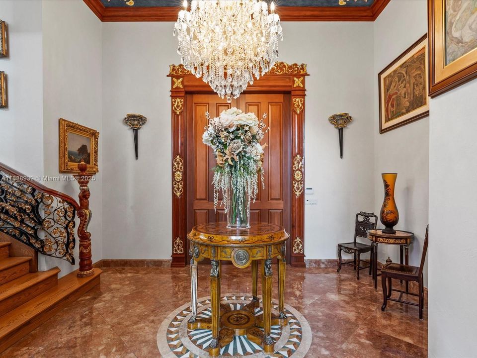 En Venta: $8,975,000 (7 camas, 8 baños, 11336 Pies cuadrados)