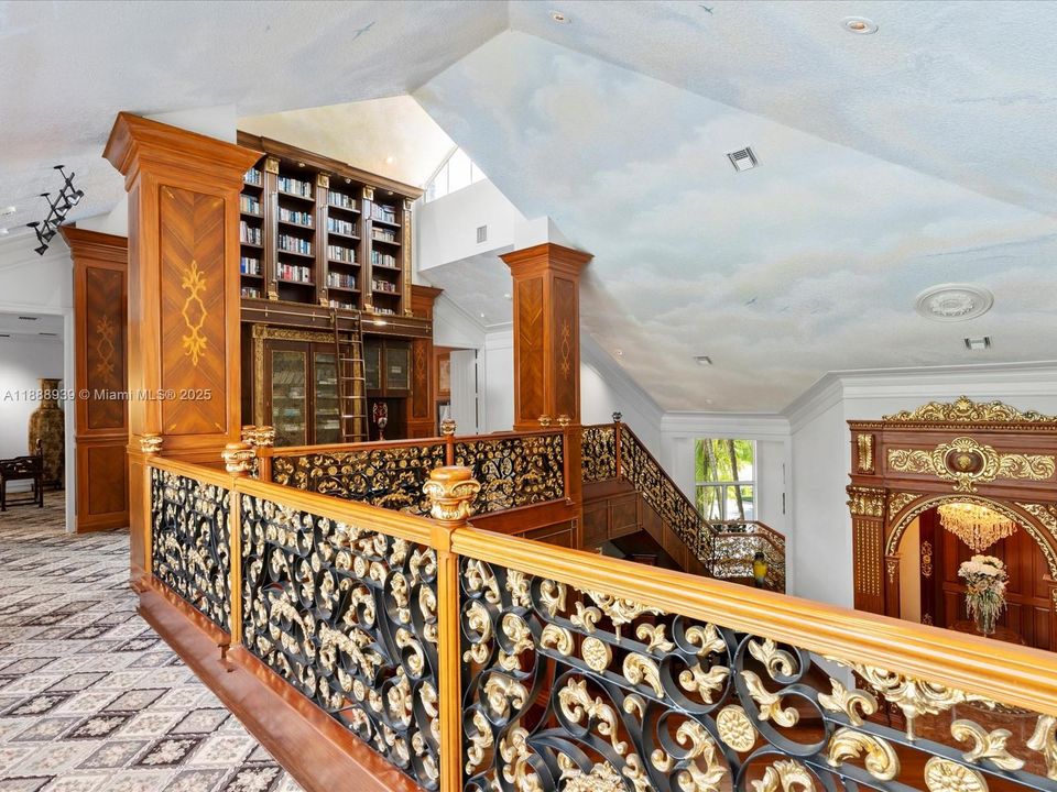 En Venta: $8,975,000 (7 camas, 8 baños, 11336 Pies cuadrados)