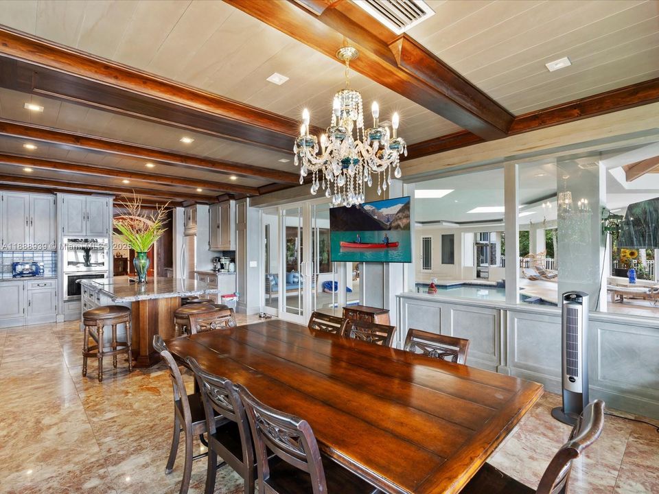 En Venta: $8,975,000 (7 camas, 8 baños, 11336 Pies cuadrados)