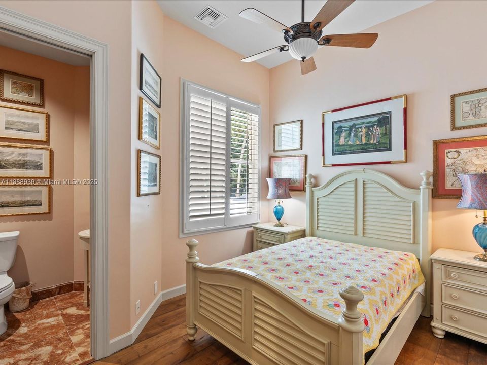 En Venta: $8,975,000 (7 camas, 8 baños, 11336 Pies cuadrados)