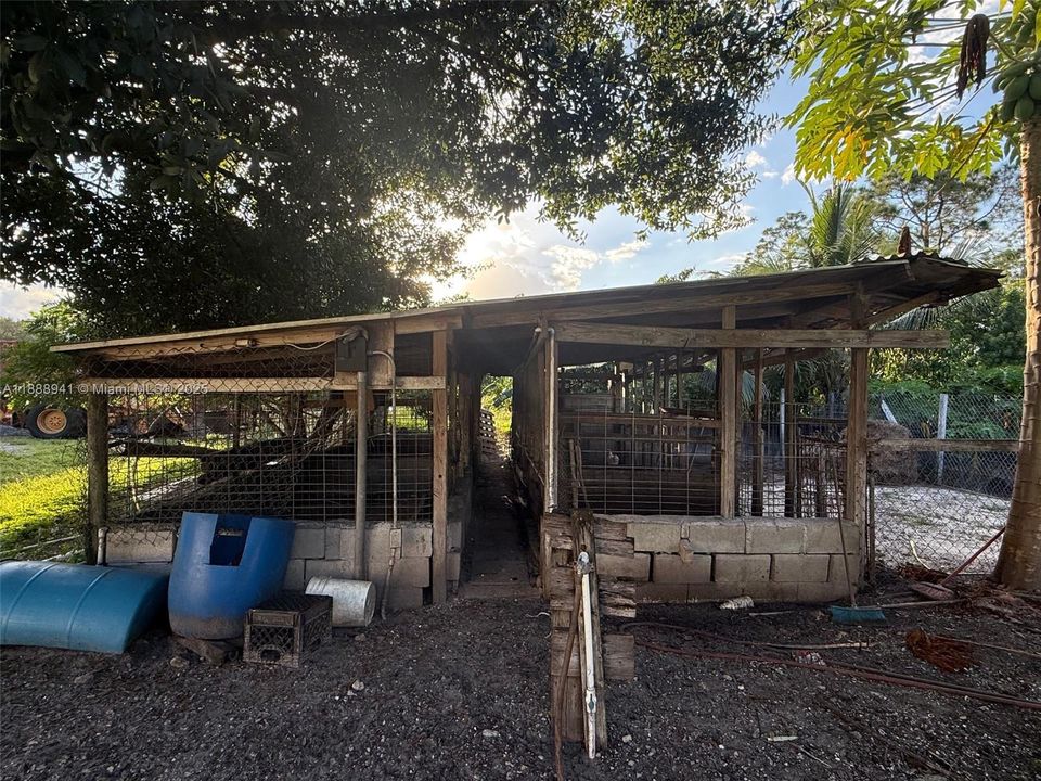 待售: $400,000 (3 贝兹, 2 浴室, 1104 平方英尺)