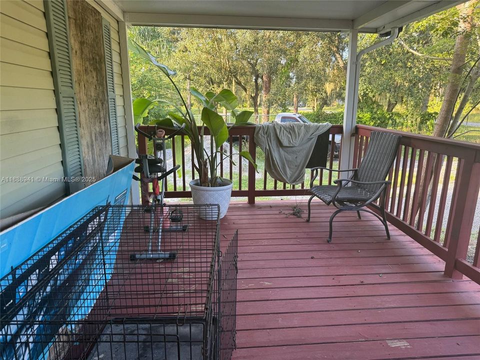 待售: $400,000 (3 贝兹, 2 浴室, 1104 平方英尺)