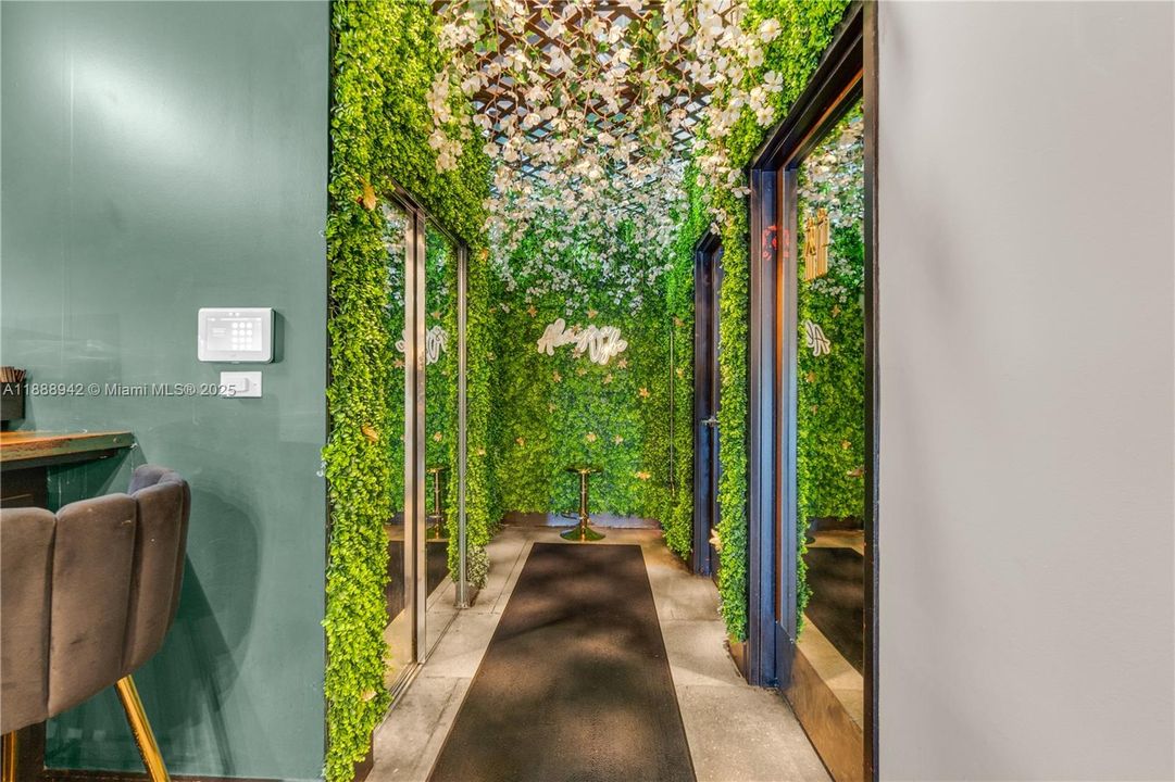 待售: $165,000 (0 贝兹, 0 浴室, 0 平方英尺)