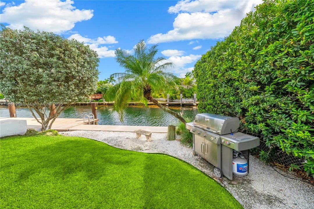 For Sale: $5,250,000 (4 beds, 4 baths, 4247 Square Feet)