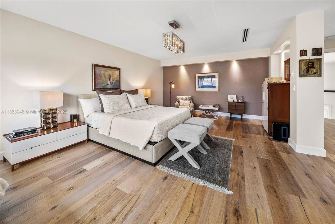 For Sale: $5,250,000 (4 beds, 4 baths, 4247 Square Feet)